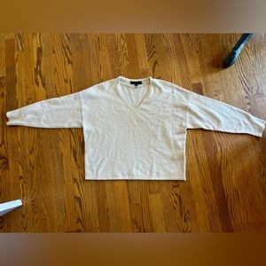 Vero Moda cream sweater size medium.